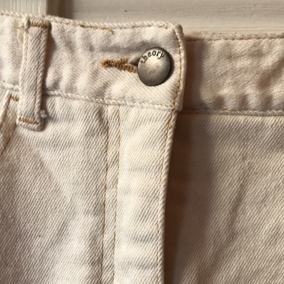 Theory denim mini skirt size 2 - Picture 2 of 6